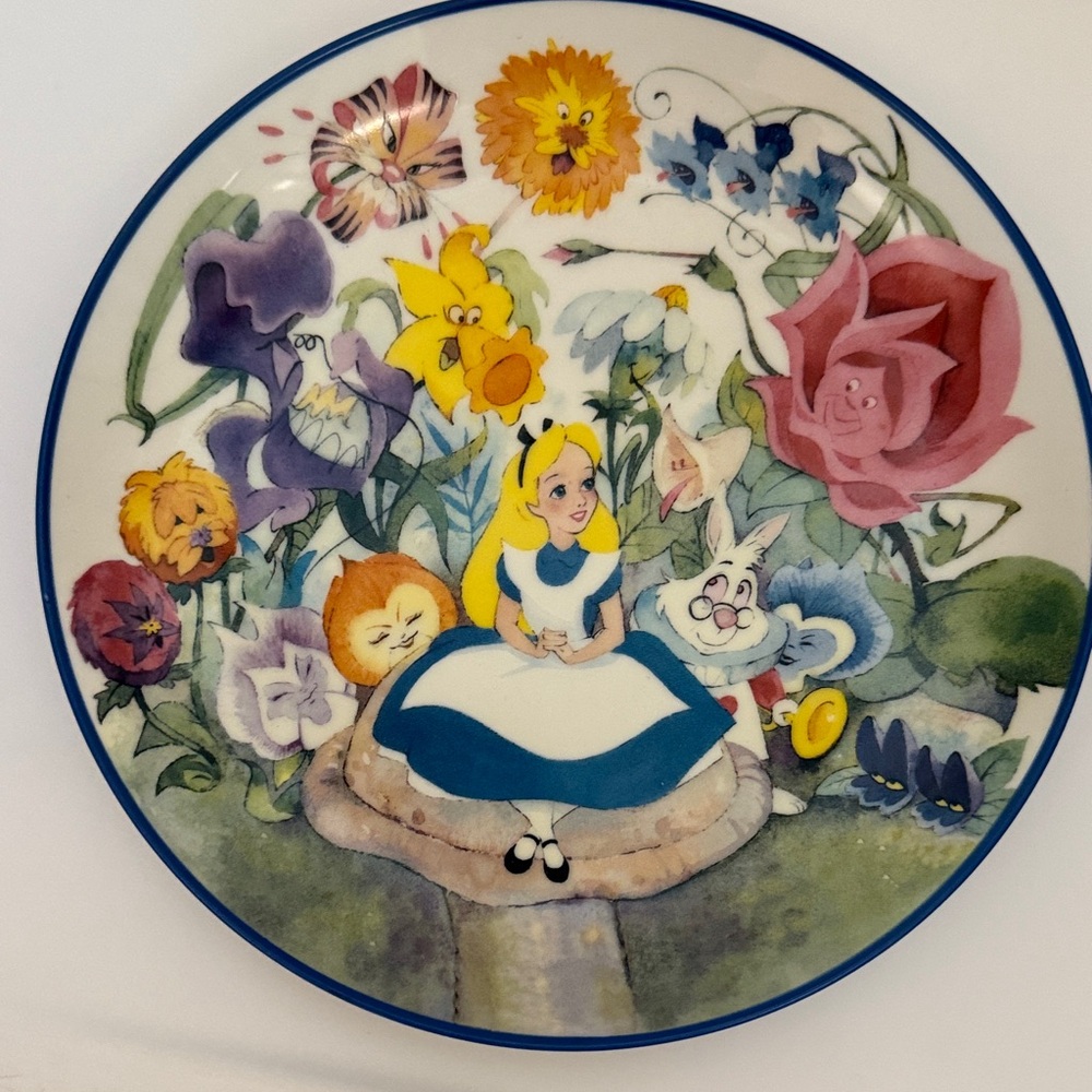 Disney Alice in Wonderland Commemorative Plate - Blue and White